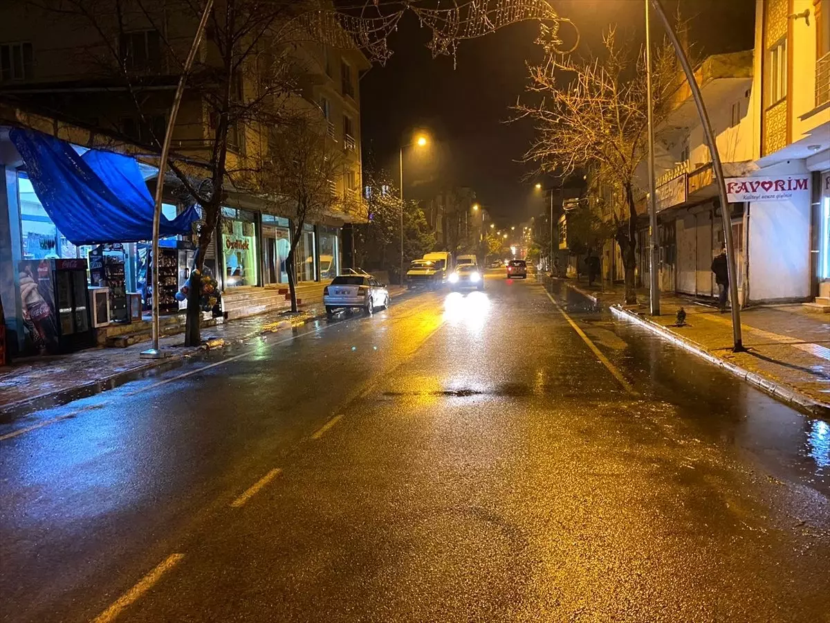 Gölbaşı Belediye Başkanı Yıldırım, cadde ve sokakları inceledi