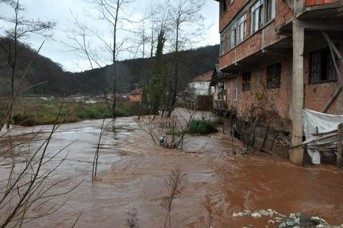 Kastamonu yolu ulaşıma kapandı