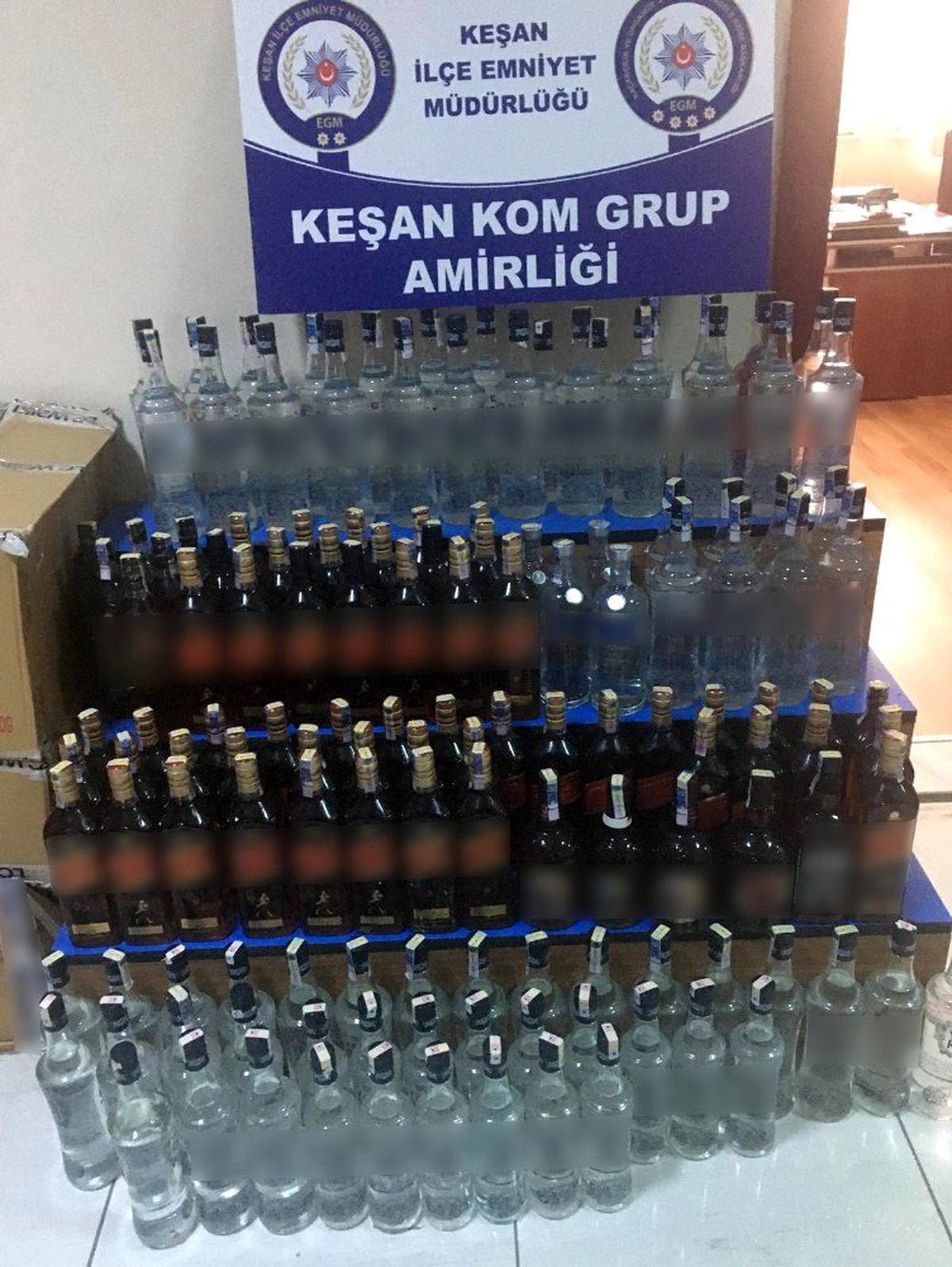 Keşan\'da 140 şişe kaçak içki ele geçirildi
