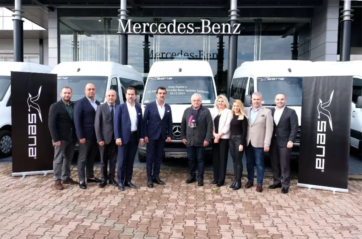 Mercedes-Benz Türk\'ten 50 adetlik araç teslimi