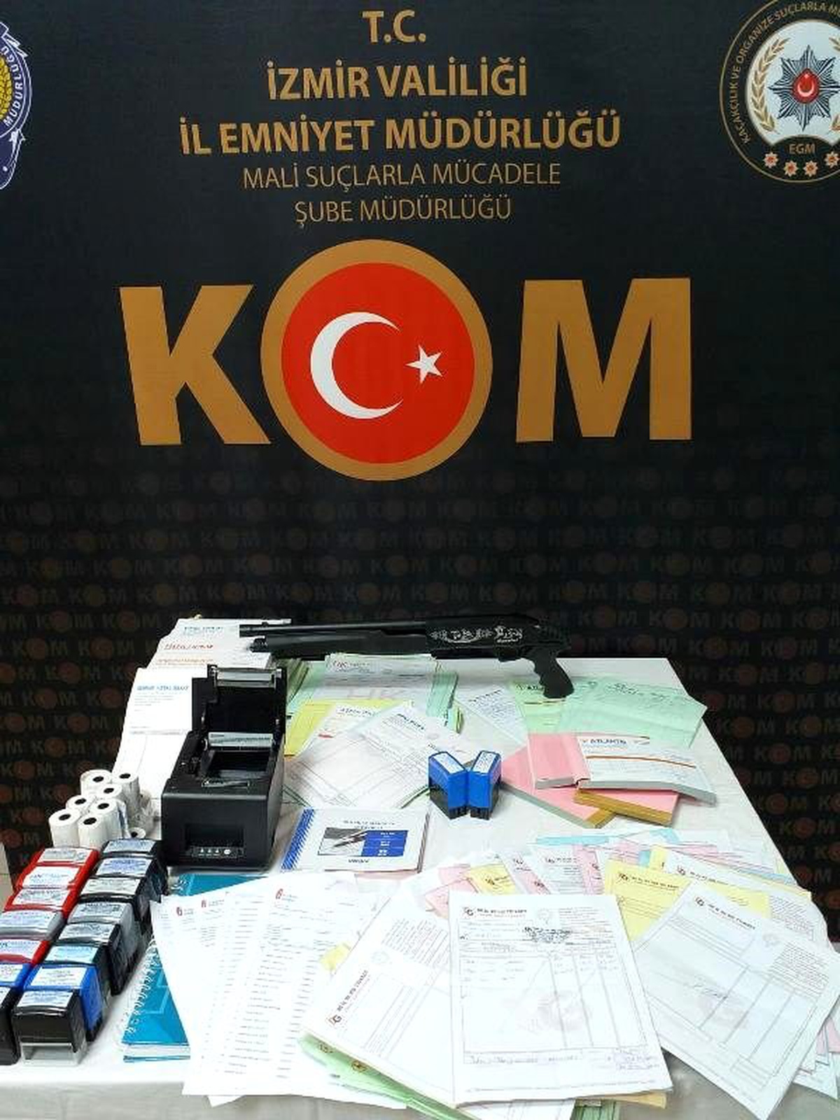 Naylon fatura operasyonunda 4 kişiye gözaltı