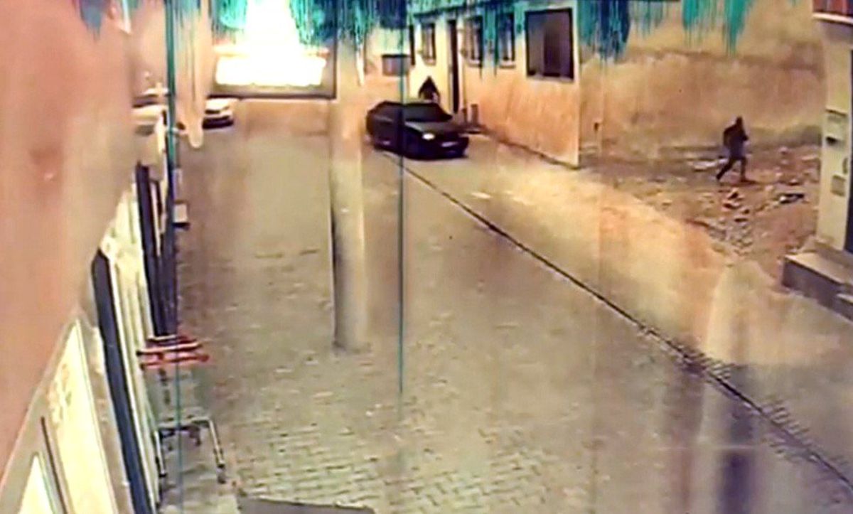 Polis trafik kazasının cinayet olduğunu ortaya çıkarttı