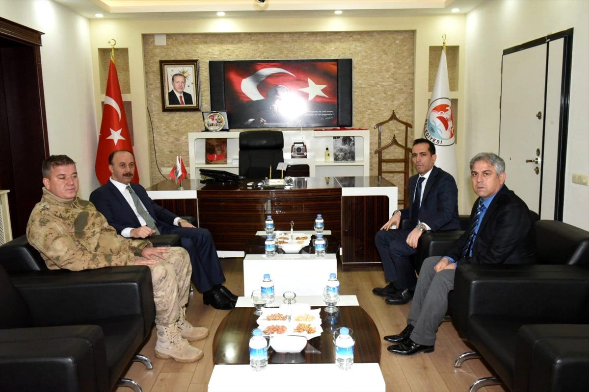 Şanlıurfa Valisi Abdullah Erin Suruç\'ta incelemelerde bulundu