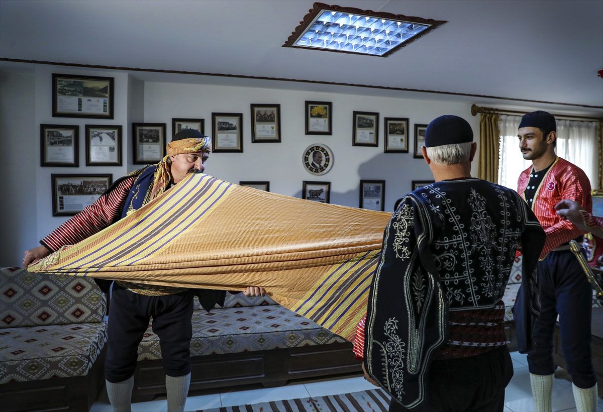 Seymenler "27 Aralık ruhu"nu yaşatmaya devam ediyor