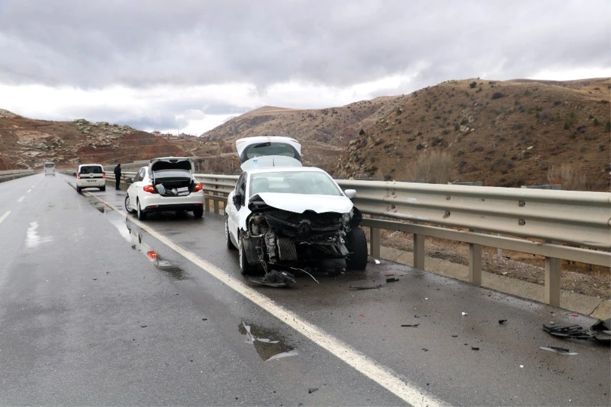 Sivas\'ta trafik kazası: 1 yaralı