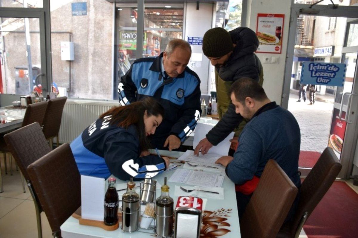 Tatvan\'da gıda denetimi