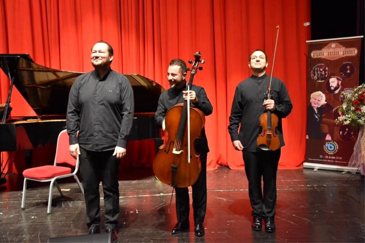 Trio Hexis, Tekirdağ\'da piyano konseri verdi
