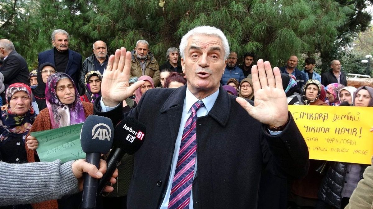 Uzungöl\'de yıkımlar sürüyor