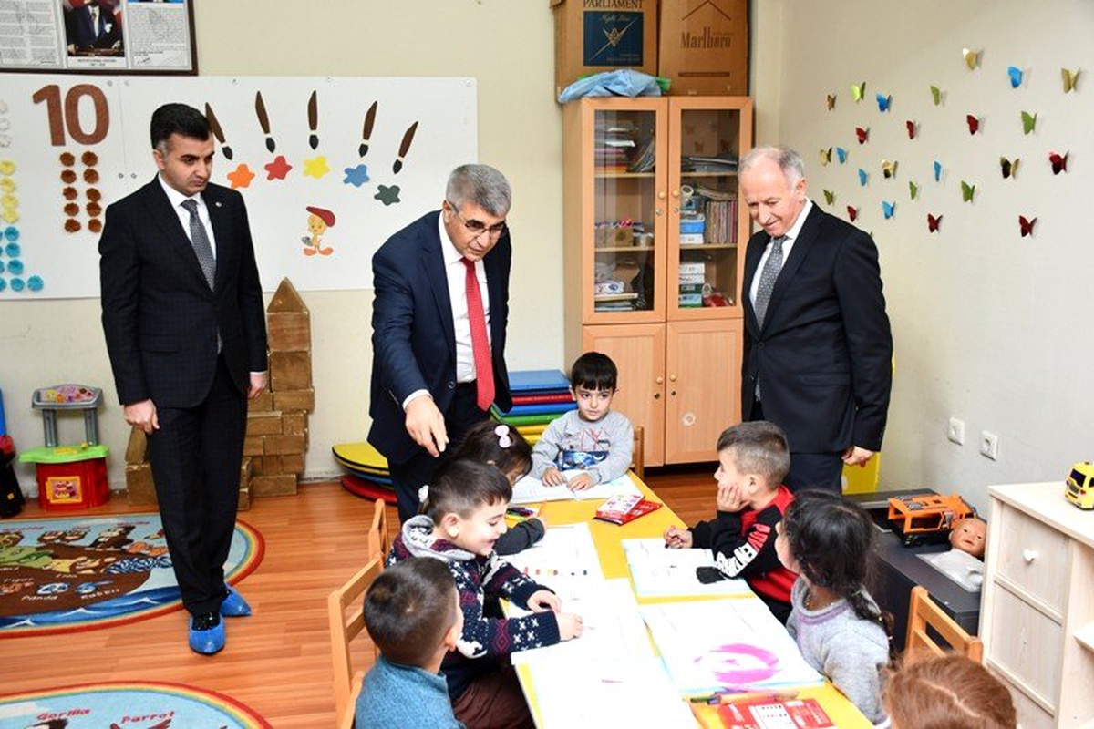 Vali Gürel Cumayanı köyünde incelemede bulundu