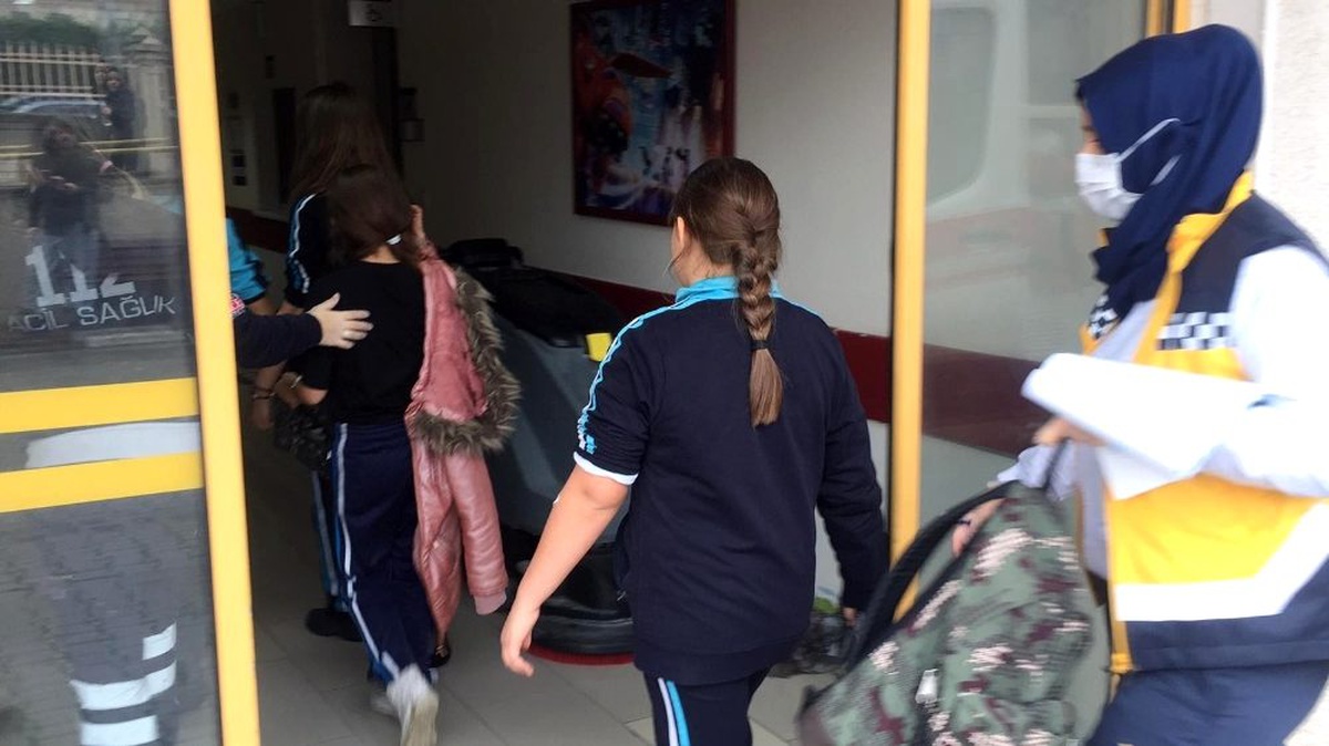 Valilikten okulda zehirlenme açıklaması
