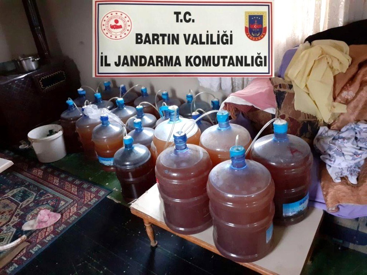 Yılbaşında insanları zehirleyeceklerdi, jandarma yakaladı
