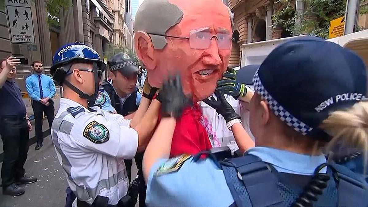 Avustralya\'da orman yangınları Yok Oluş İsyanı eylemcilerini sokağa döktü