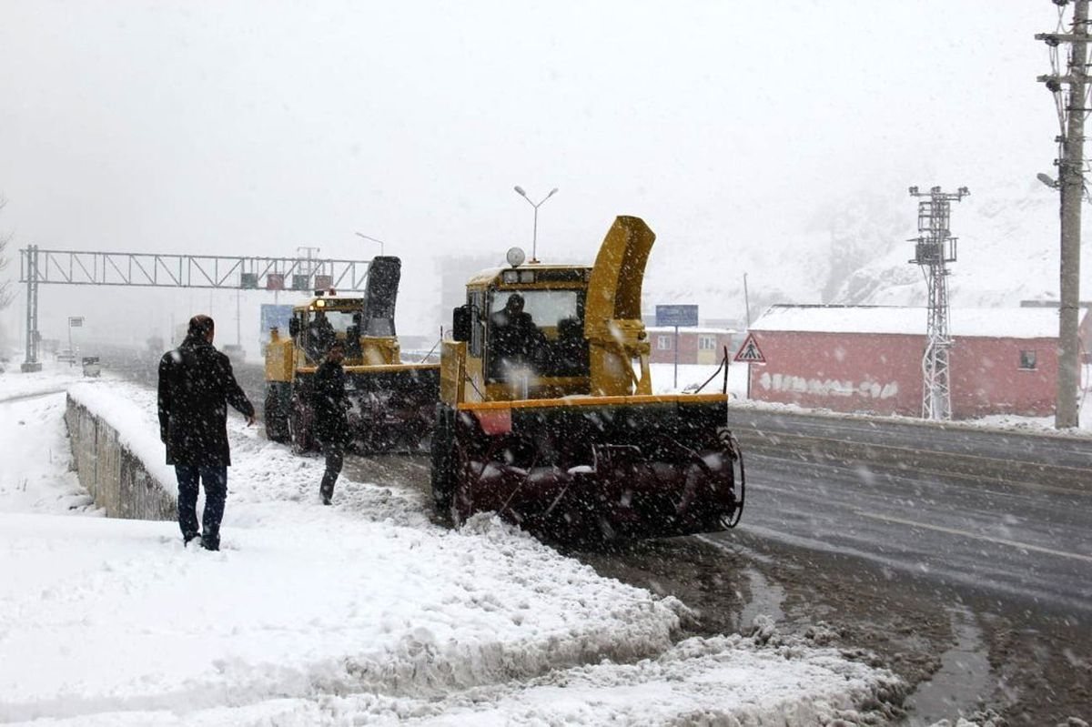 Bitlis\'te kar yağışı
