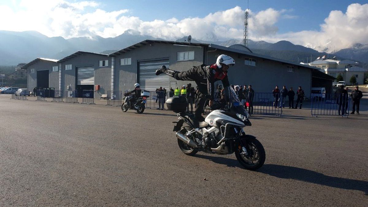Denizli\'de 13 yeni yunus polisi göreve başladı