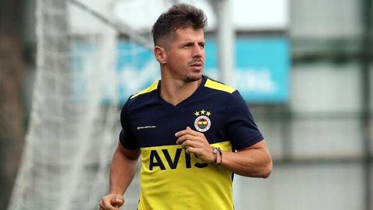 Emre Belözoğlu: \'Oynamam zor gibi duruyor\'