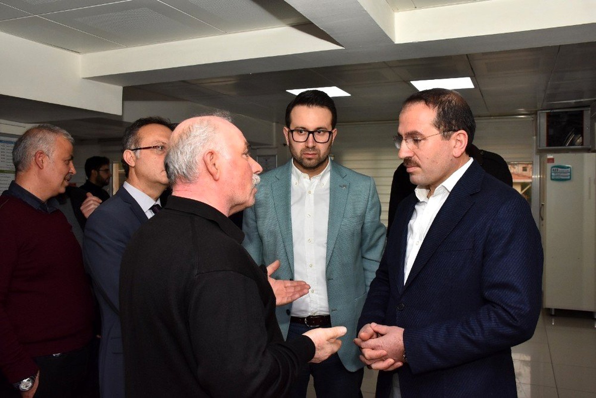 "İzmir\'imiz her şeyin en iyisini ve güzelini hak ediyor"