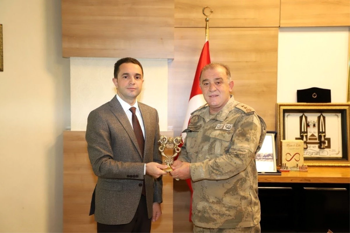 Jandarma Bölge Komutanı Hacıoğlu\'ndan Kaymakam Sinanoğlu\'na ziyaret