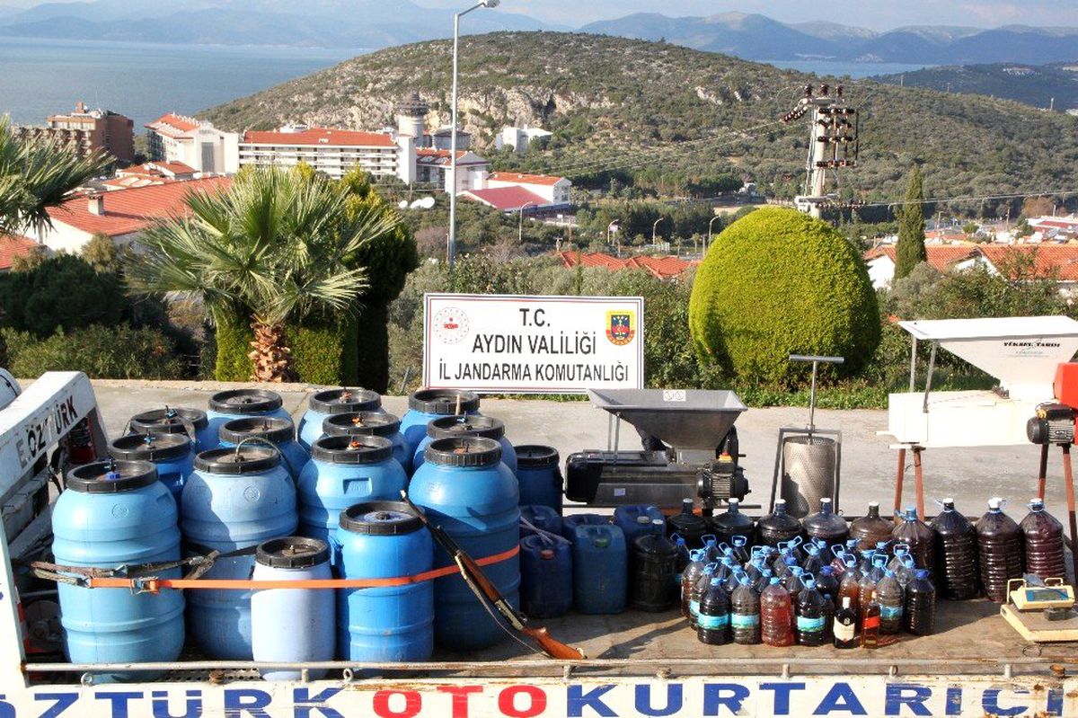Jandarmadan kaçak içki operasyonu