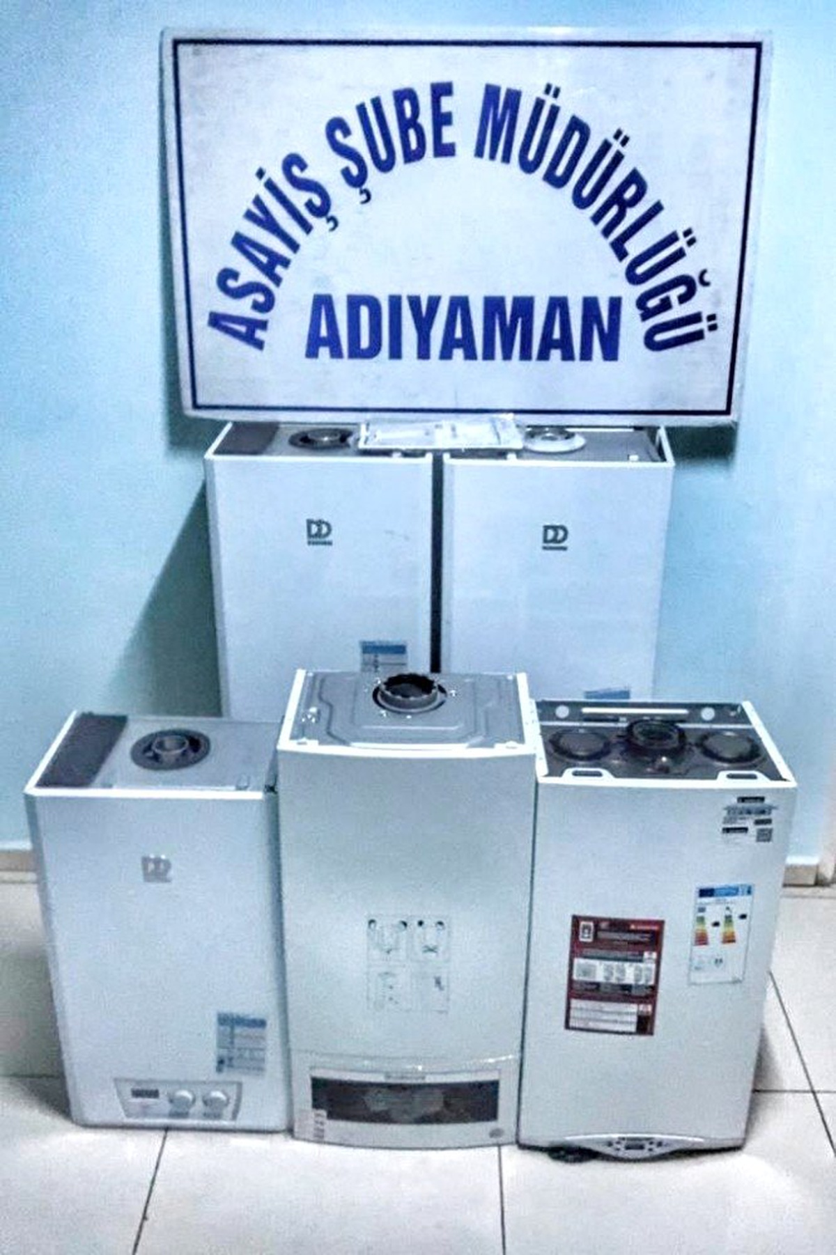 Kombi hırsızları tutuklandı