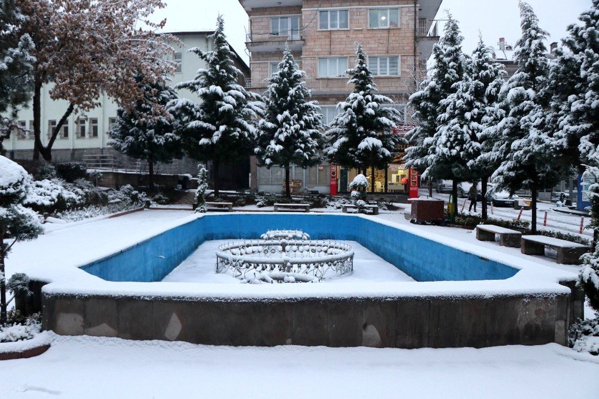 Nevşehir beyaza büründü
