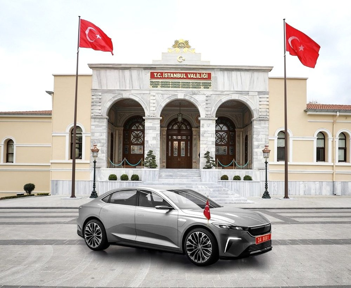 Vali Yerlikaya\'dan yerli ve milli otomobil paylaşımı