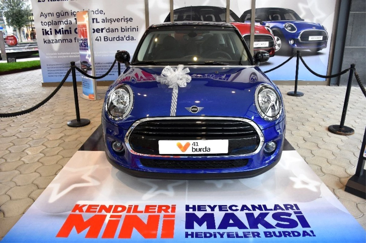 Yeni Yılın Coşkusu "Mini Cooper" Kampanyası ile 41 Burda\'da Devam Ediyor