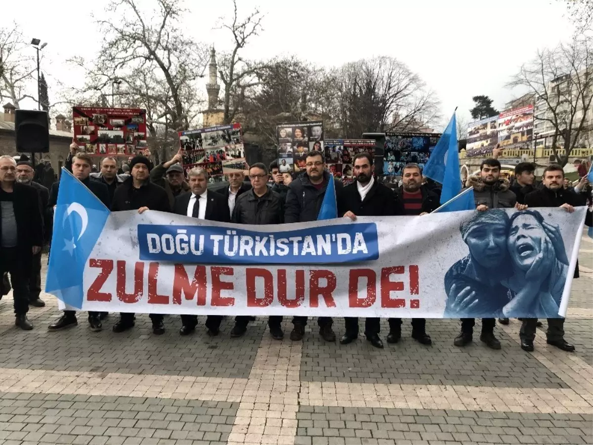 Bursa\'da Doğu Türkistan eylemi