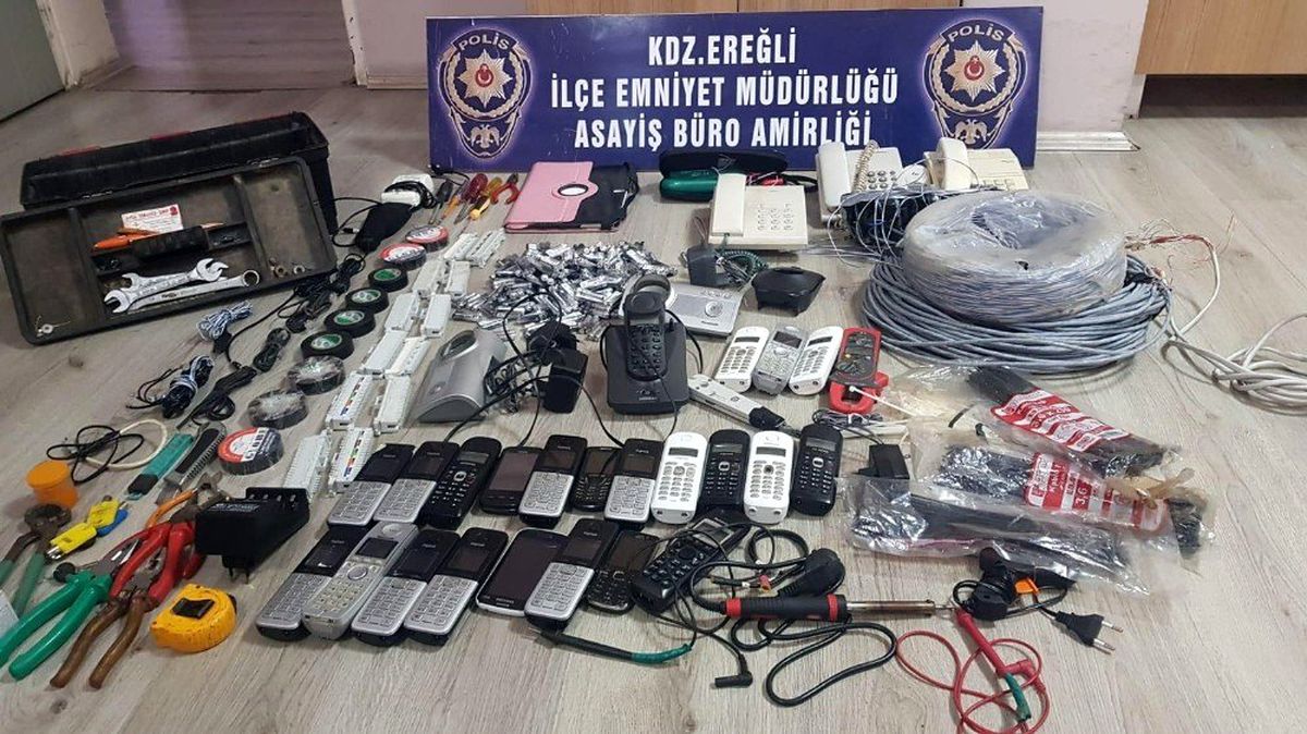 Hatlara kaçak girip 130 bin TL\'lik telefon görüşmesi yapmışlar