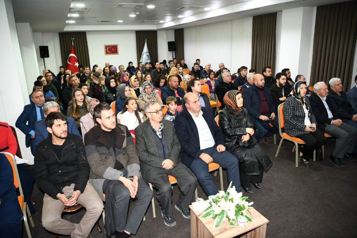 Lapseki\'de Mehmet Akif Ersoy anıldı