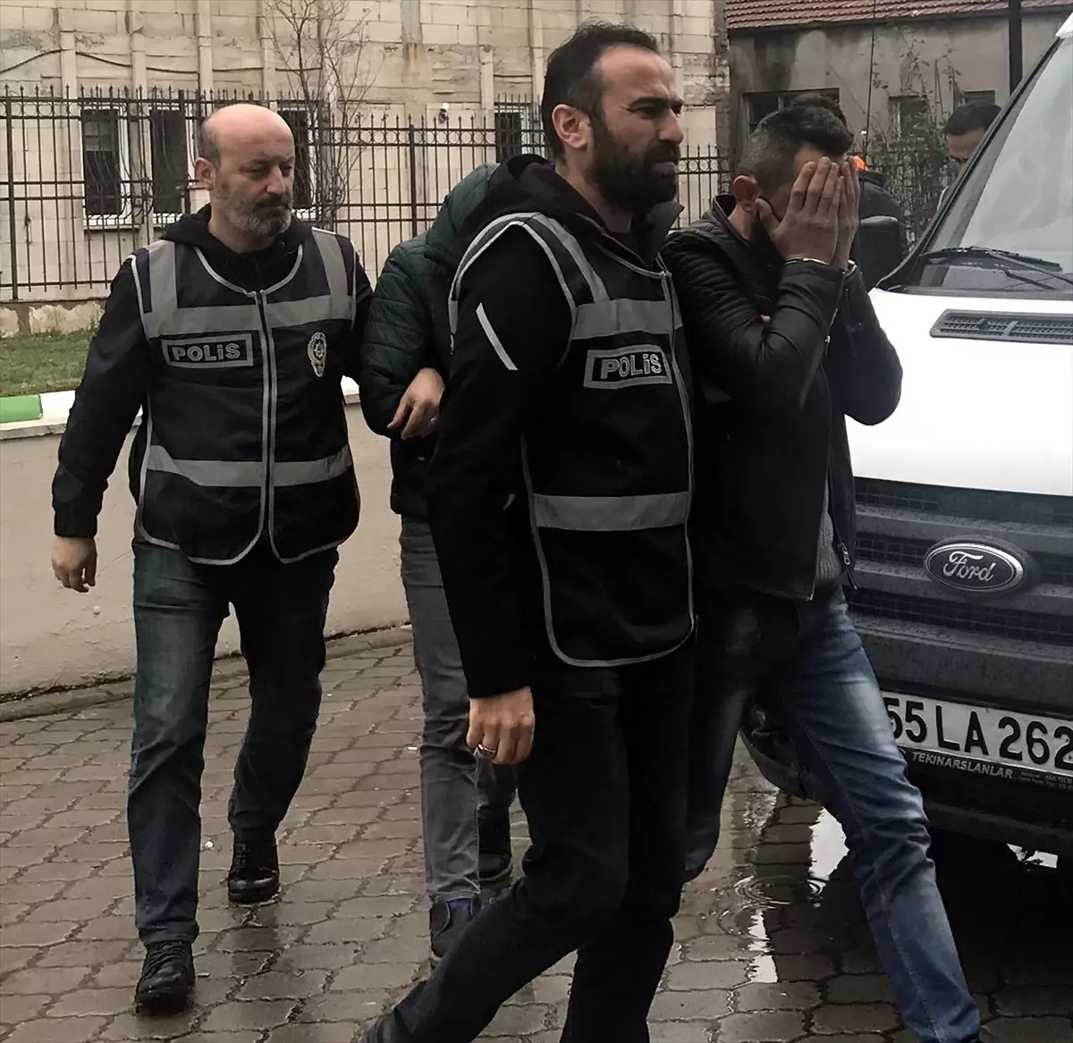 Samsun\'daki silahlı saldırıya ilişkin iki şüpheli tutuklandı