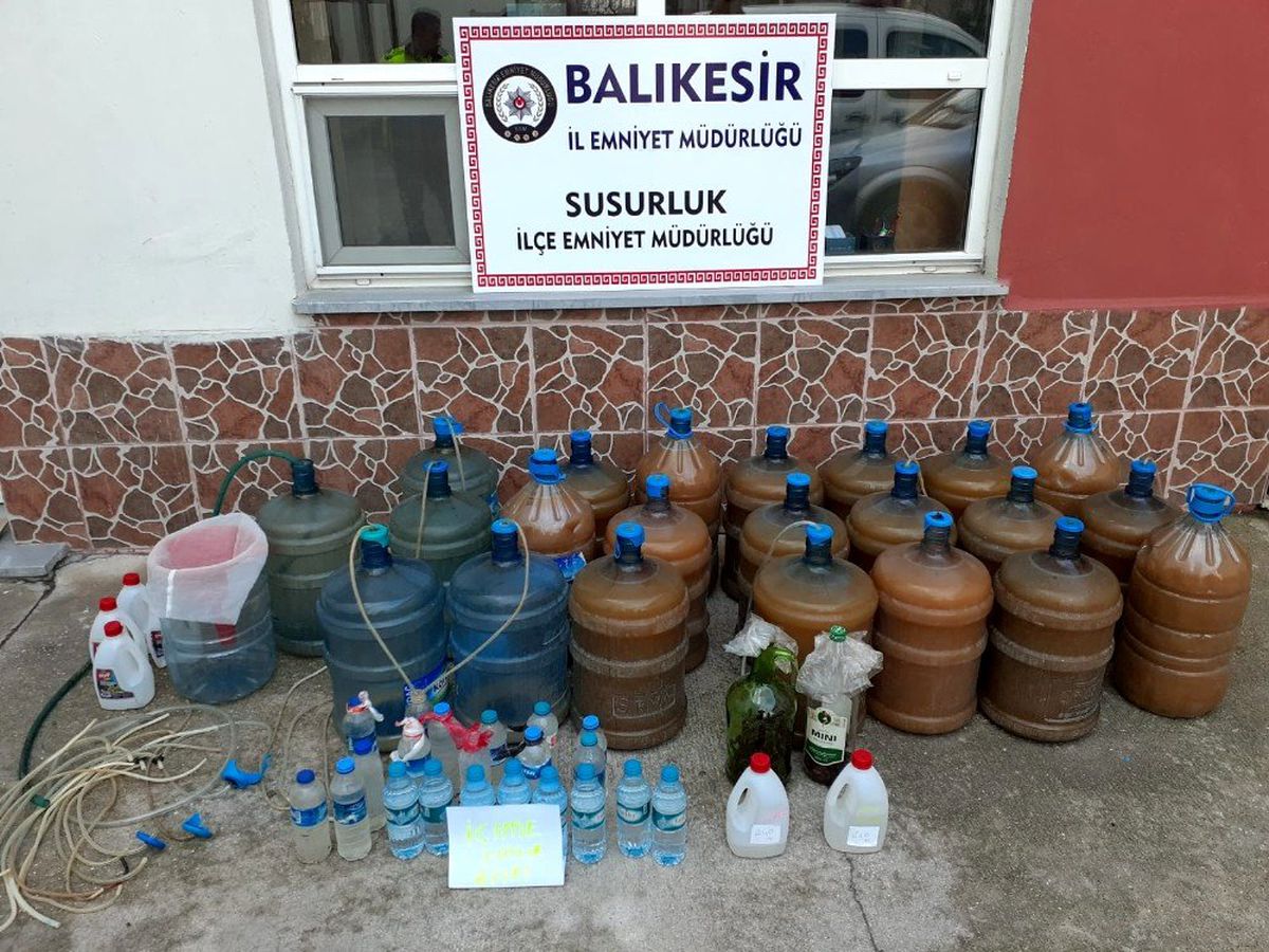 Susurluk\'ta yılbaşı öncesi sahte içki operasyonu