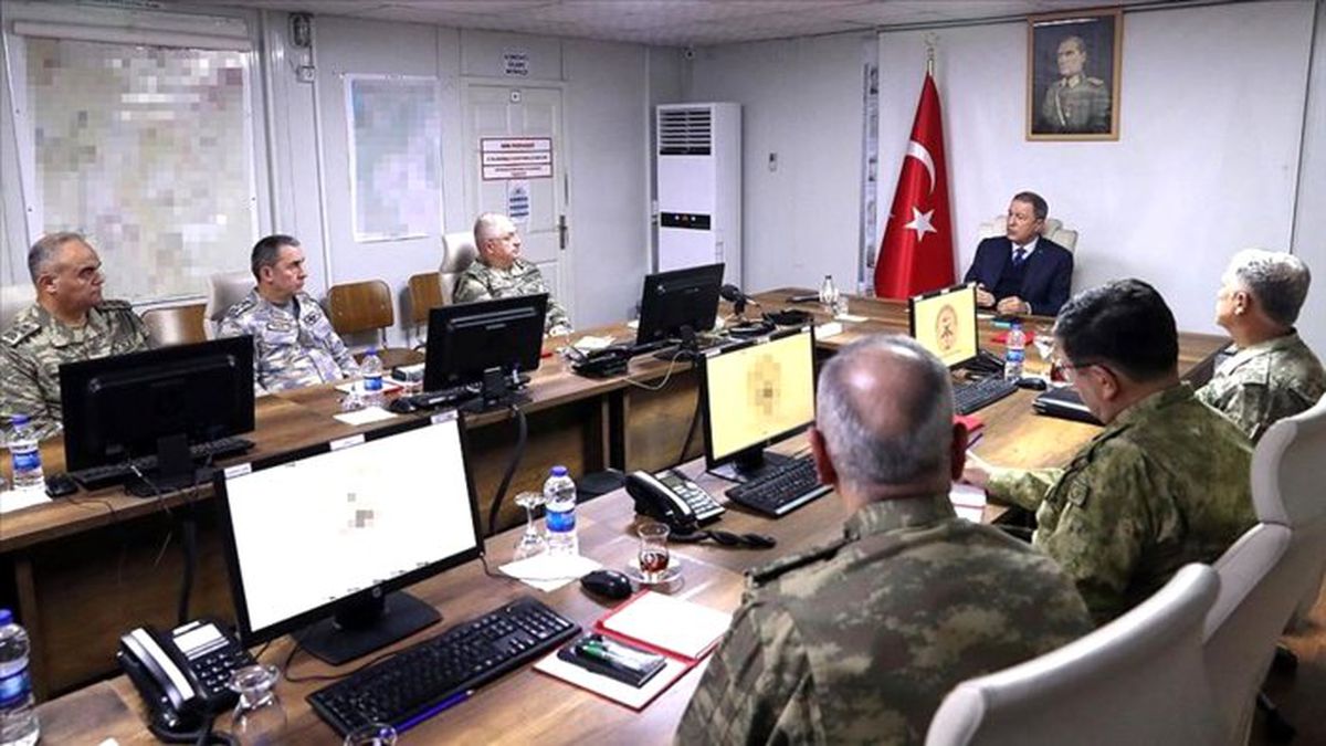 Bakan Akar: İdlib\'de 12 gözlem noktasını boşaltmayacağız