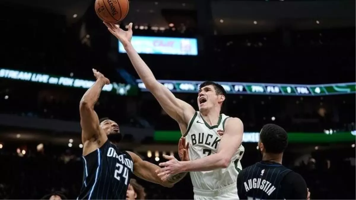 Bucks, Ersan İlyasova\'nın yıldızlaştığı maçta Magic\'i yendi