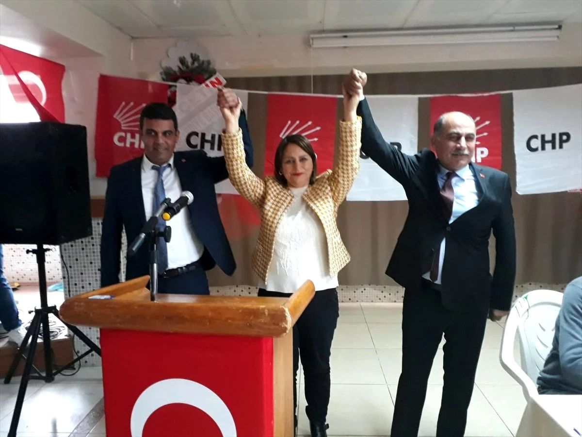 CHP Yumurtalık İlçe Başkanlığına Erdinç Altıok seçildi