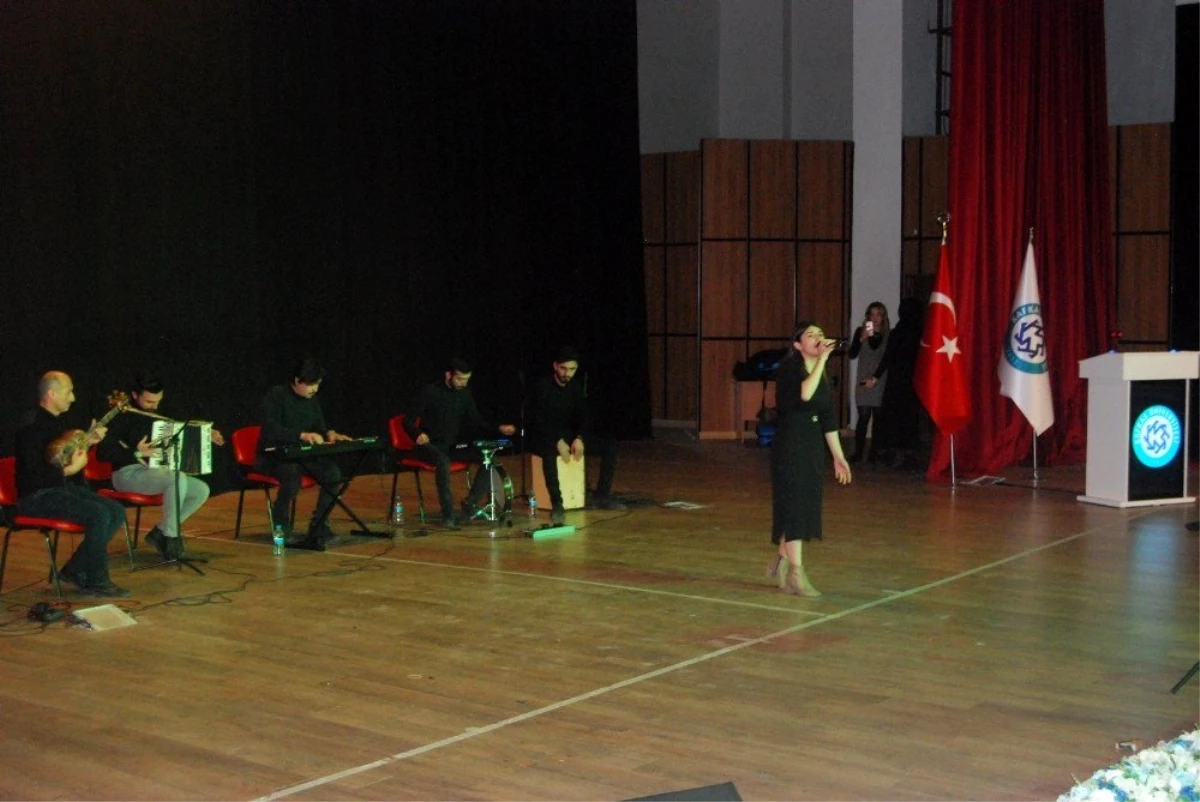 Kars\'ta köy okullarına destek konseri
