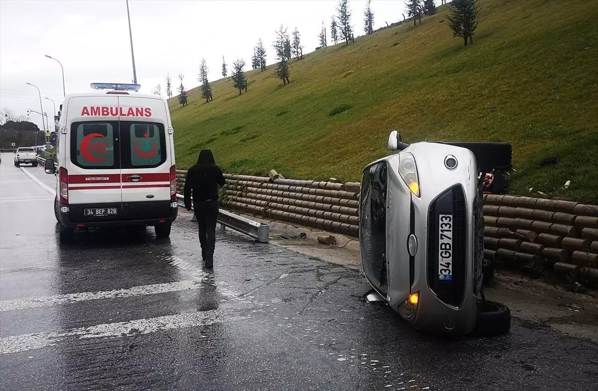 Pendik\'teki trafik kazasında 1 kişi yaralandı