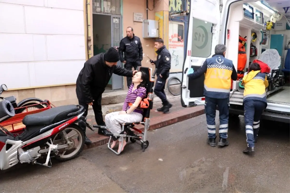 Sobadan sızan gazdan zehirlenen iki öğrenci tedavi altına alındı
