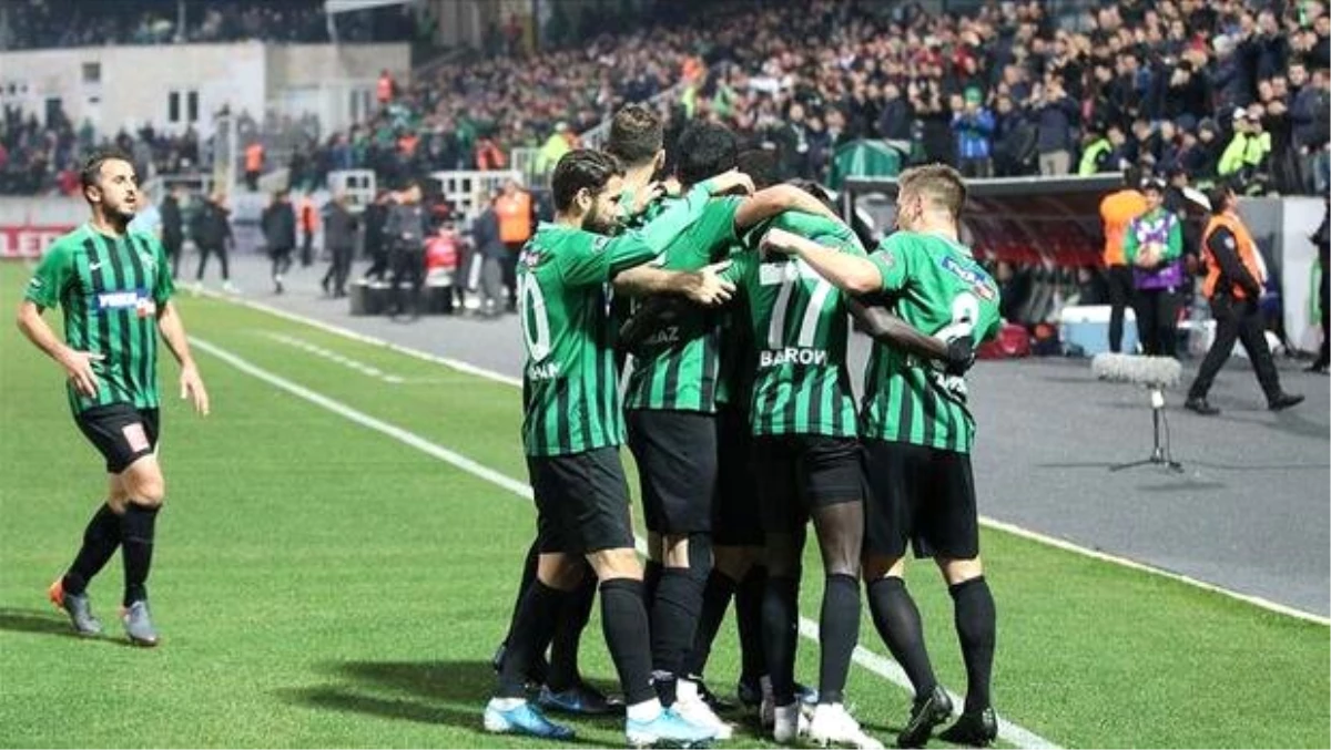 Yukatel Denizlispor\'un ilk yarı karnesi