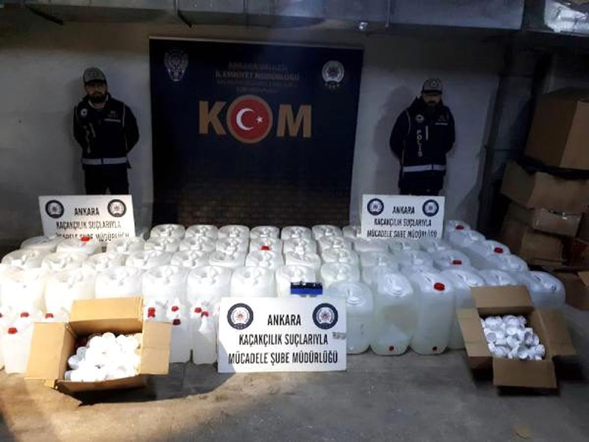 Ankara\'da sahte içki üretiminde kullanılan 2 ton etil alkol ele geçirildi