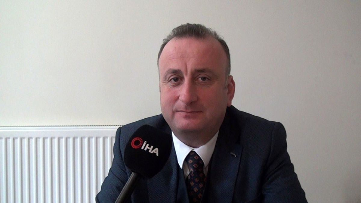 Barış Ayhan\'dan \'belediye binası\' açıklaması
