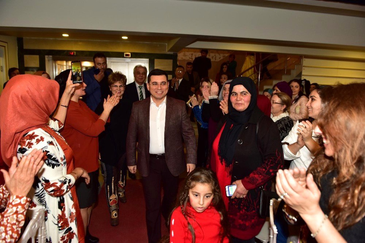 Başkan Tütüncü: "Kadınlar bizim değerlimiz"