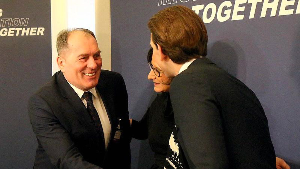 Bosna Hersek\'te eski bakan ve 3 kişiye AB fonlarında yolsuzluk suçundan dava açıldı