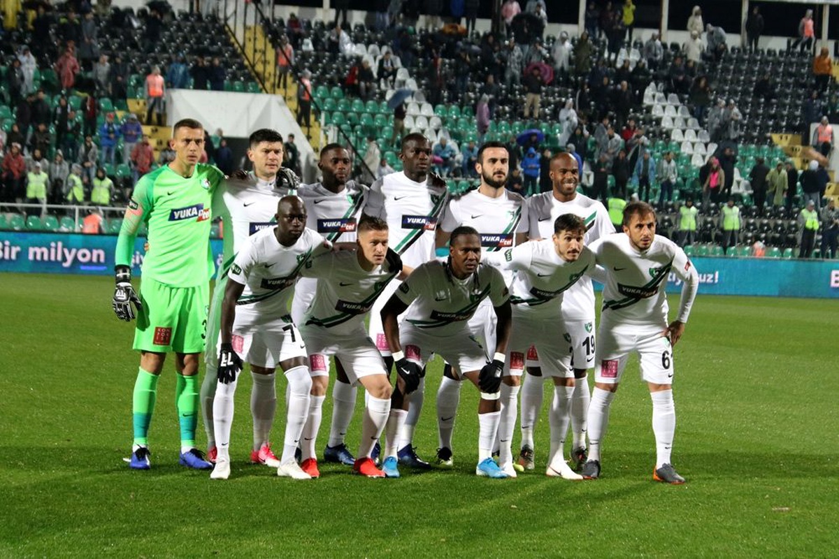 Denizlispor ligin ilk yarısını 22 puan ile 11. sırada tamamladı