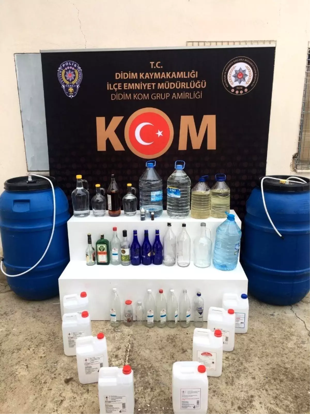 Didim\'de yılbaşı öncesi kaçak içki operasyonu