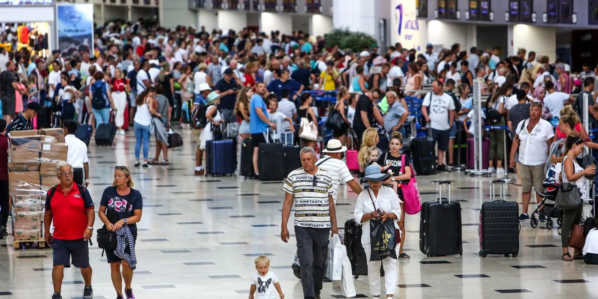 Japonya\'da 50 bin uçak bileti yabancı turistlere bedava dağıtılacak