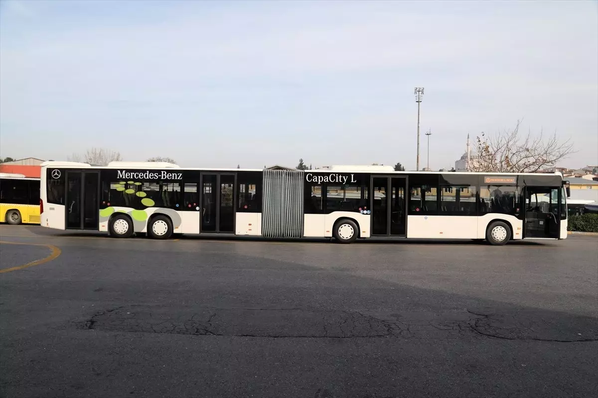 Metrobüs hattında çalışacak yeni aracın testine başlandı