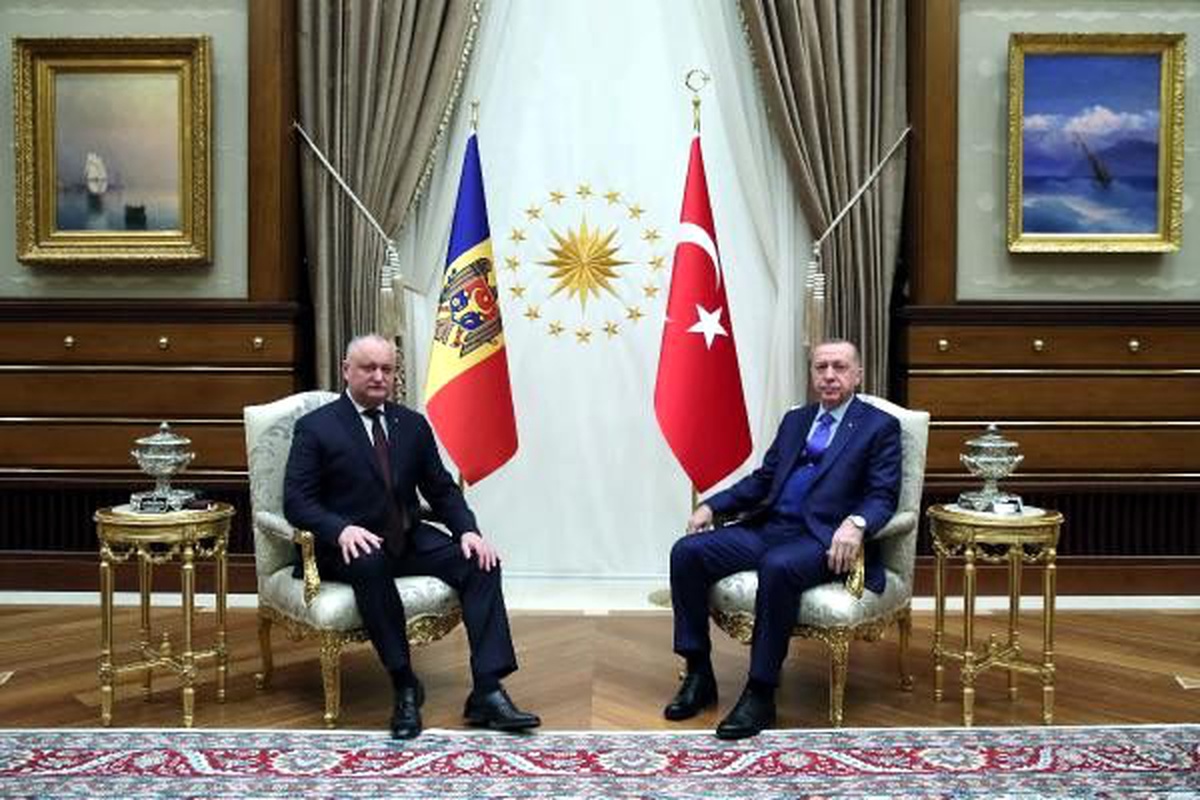 Moldova Cumhurbaşkanı Dodon, Cumhurbaşkanlığı Külliyesi\'nde