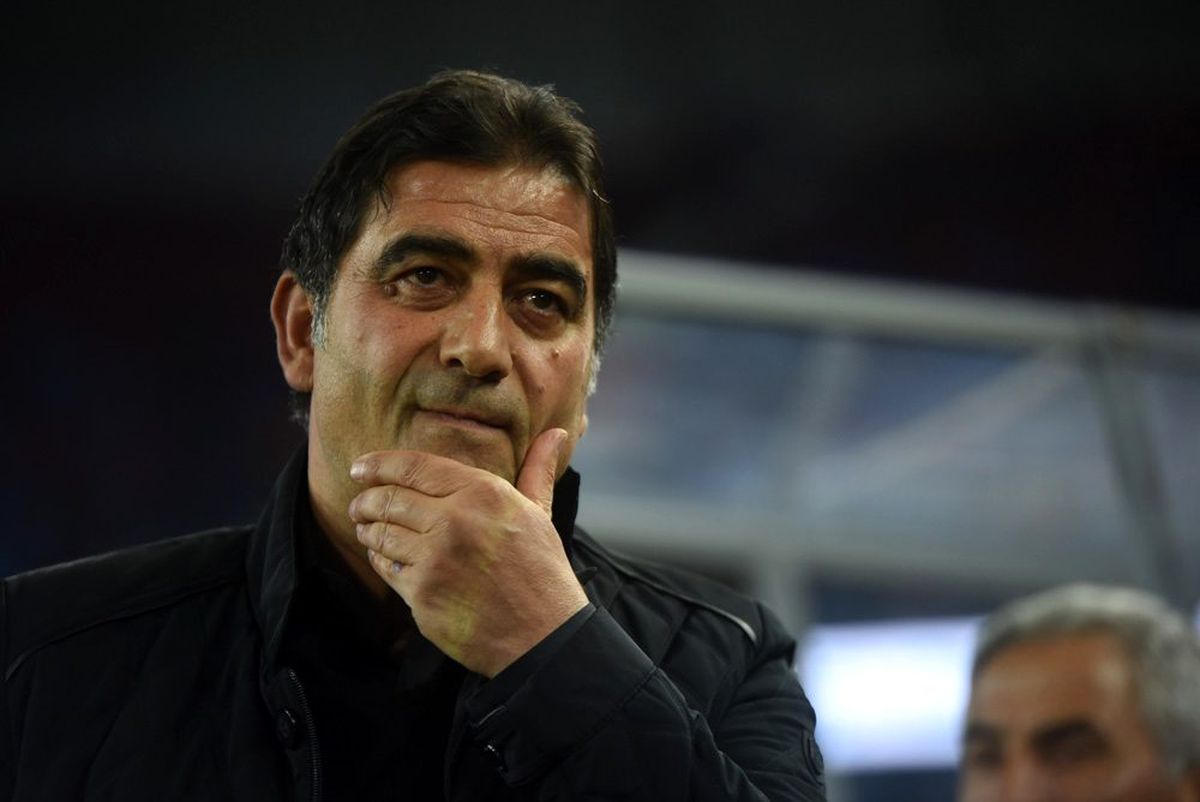 Trabzonspor\'da Ünal Karaman dönemi sona erdi