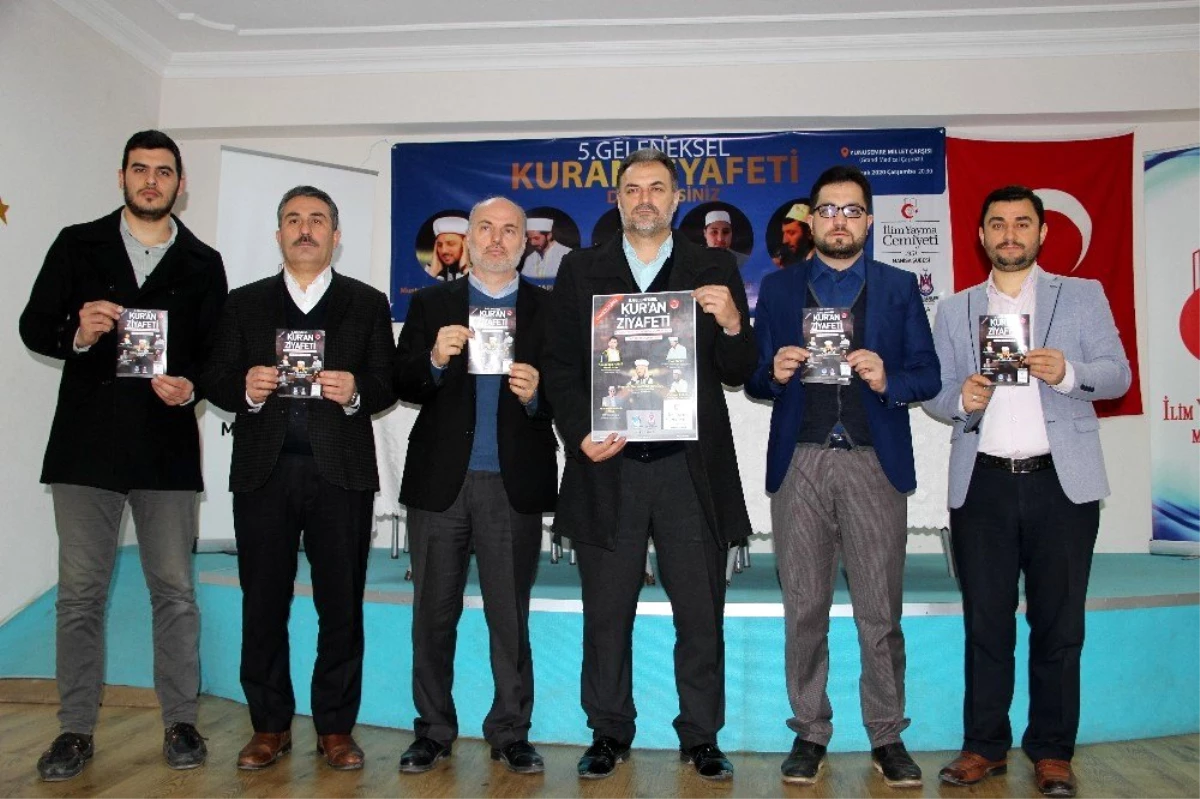 Uygur Türkü temalı Kur\'an ziyafeti