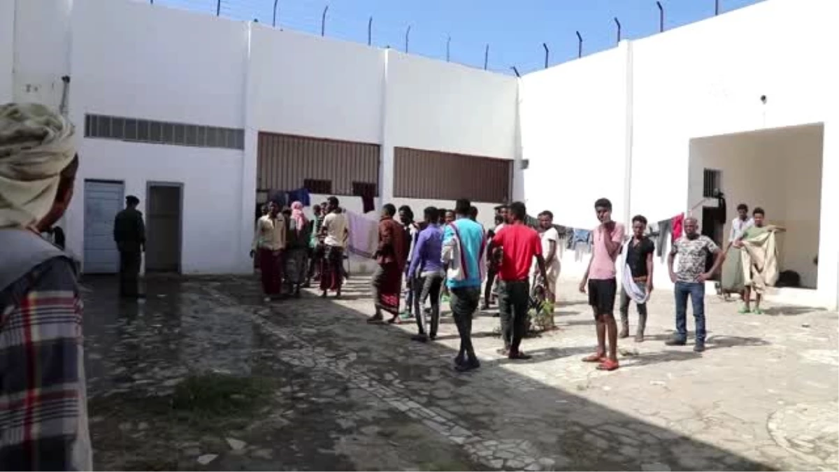 Yemen\'deki hapishanede bulunan Afrikalı göçmenler vatanlarına dönmek istiyor